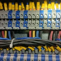 شاگرد برقکار