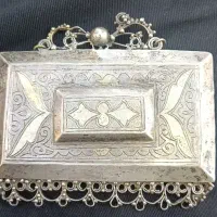 گردن آویز نقره ۱۲۰گرم  انگشتر و سکه عتیقه کلکسیونی
