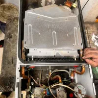 نصب و تعمیر انواع پکیج و کولر آبی