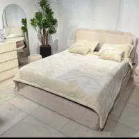 تولید کننده انواع تخت و تشک رویال