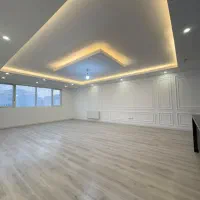 فروش-آپارتمان-150-متری-شمالی-نما-غرق-نور