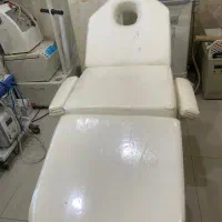 تخت سه شکن