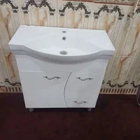 روشویی کمدی وپایه دار
