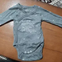فروش ۳ عدد لباس بچه وارداتی اورجینال تخفیف بهاره