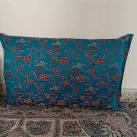 پشتی و تشک