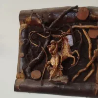 تابلو چوب طبیعی با دو تا شمعدان