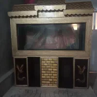 آکواریوم همراه کلبه طلایی