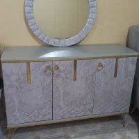 آینه و کنسول