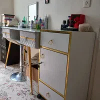 میز ناخن،کمد،زیر تختی