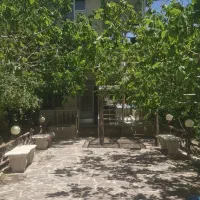 خونه باغ باغچه یک ساعتی قم داخل شهر