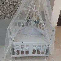 تخت نوزاد