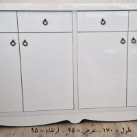 میز کنسول و تلویزیون
