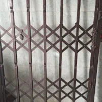 فروش انواع در آکاردونی آپارتمانی
