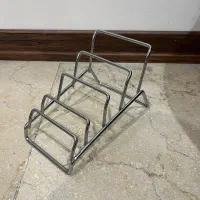 استند و نگهدارنده
