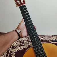 گیتار بسیار خوش صدا