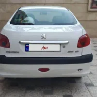 206 وی ۸ tu5