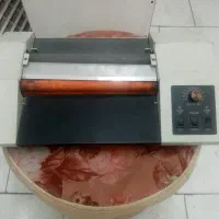 دستگاه پرس کارت