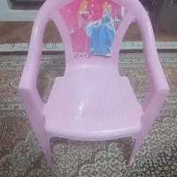 صندلی پلاستیکی