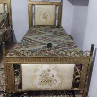 ۲ عدد یک نفره تخت سالم فرفورژه طرح برنجی