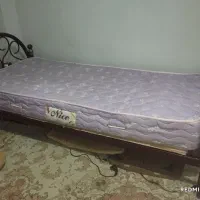 تخت خواب یکنفره سالم