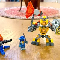 LEGO|اسباب‌‌بازی|شیراز, فرهنگ شهر|دیوار