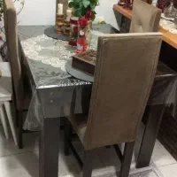میز ناهار خوری ۴ نفره