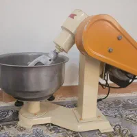 خمیر زن 9کیلویی سالم نو