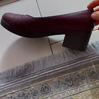 کفش چرم زنانه زرشکی رنگ سایز۳۹