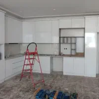 تعمیرات و بازسازی کابینت و کمددیواری و دکور در محل