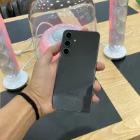 S24fe هنوز گارانتی داره