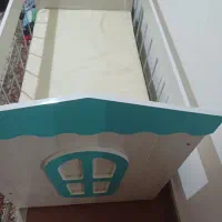 تخت وکمد