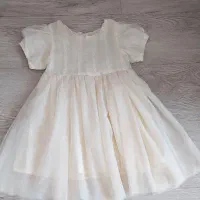 لباس و کفش در حد نو برای دختر بچه ۳ الی ۵ ساله