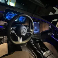 BENZ EQE500