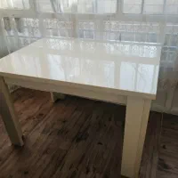 میز ناهار خوری هایگلس