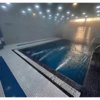 ویلا عمارت استخر دار آب گرم