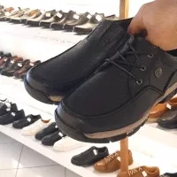 اسپورت طبی روز مره کد ۲ آدلین چرم طبیعی کفش آتا