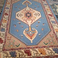 گلیم فرش ۶ متری کارکرده ولی سالم بدون زدگی