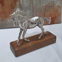 مجسمه های دکوری