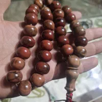 تسبیح سندلوس پرچمی کهنه