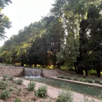 زمین ۱۳ قصب استقلال تجاری