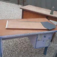 فروش دو عدد میز تحریر