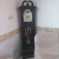 میز تلفن و ساعت ایستاده