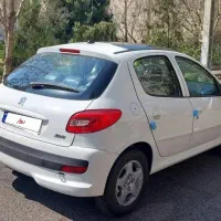 پژو ۲۰۷i اتومات مدل ۴۰۴ سقف شیشه ایی