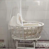 گهواره درحد نو تشک نوزادی