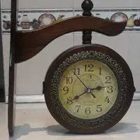 ساعت دو طرفه دیواری چوبی