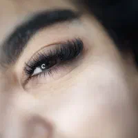 خدمات مژه