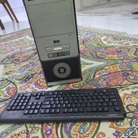کیس وکیبورد ودوعدد اسپیکر