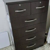 کتابخانه و دراور