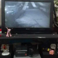 تلویزیون ال ای دی در حد نو بسیار تمیز