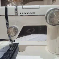 یکدستگاه چرخ خیاطی ژانومه ۸۰۲ اصل ژاپن